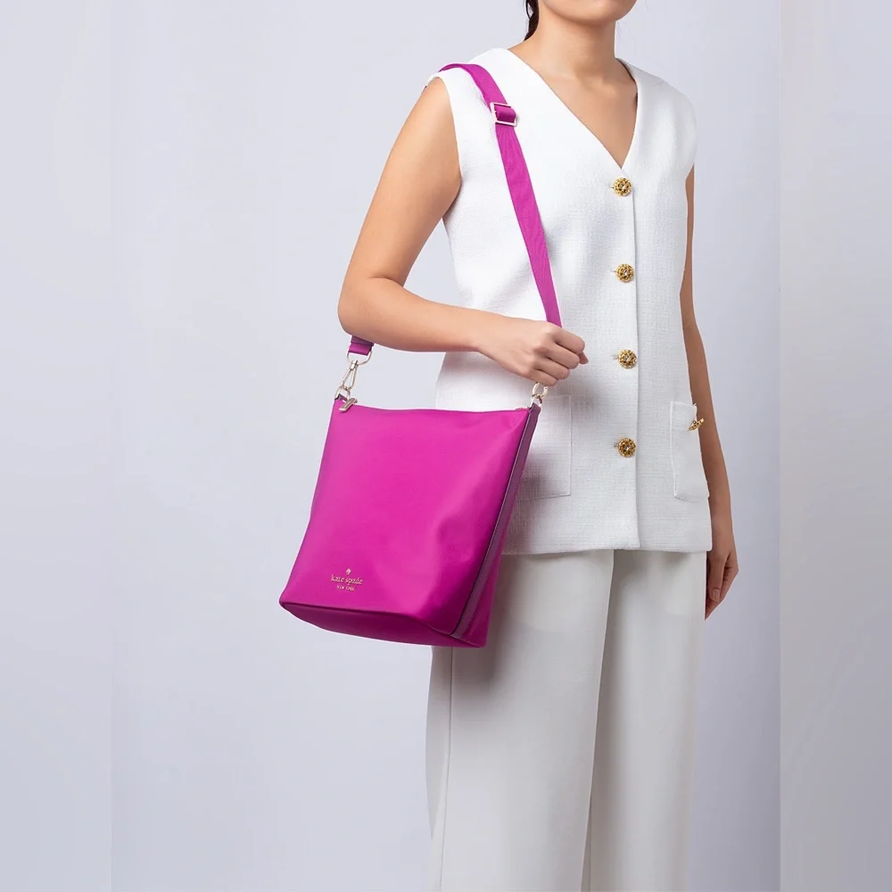 Kate Spade Chelsea Large Duffle Crossbody in Baja Rose pink, NWOT R$329